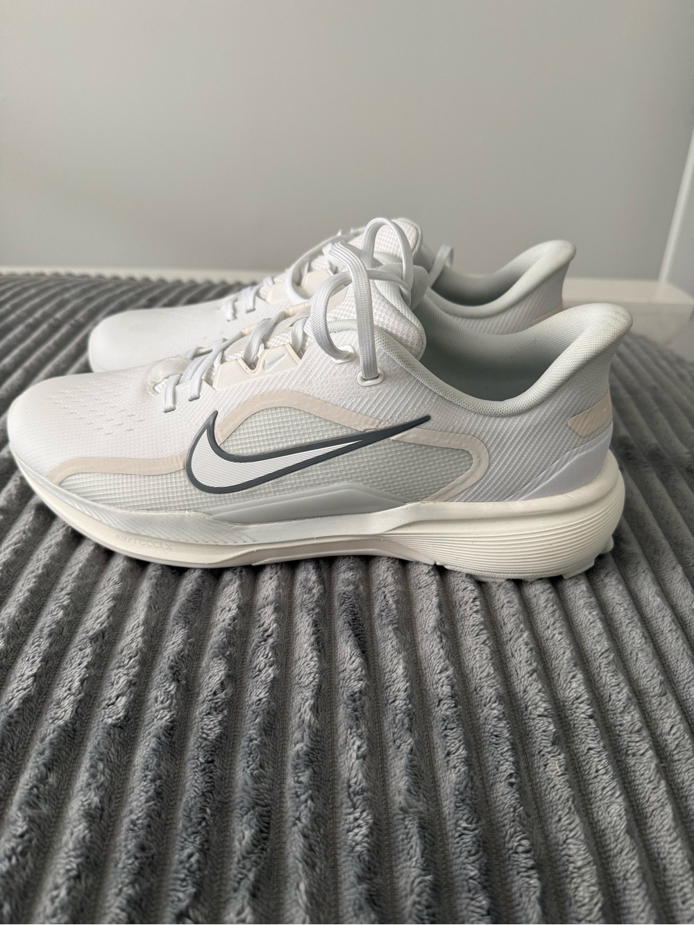 Men’s Nike Pegasus 1 G golf shoes